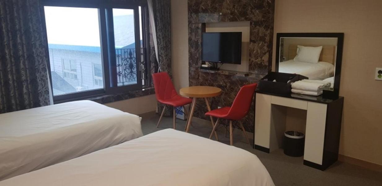 Dream Jeju Hotel Seogwipo Exteriör bild